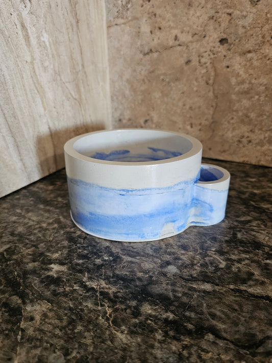 Round Candle Holder with Matches Holder