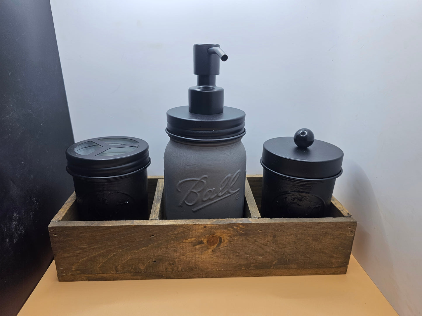 Bathroom Set with Crate