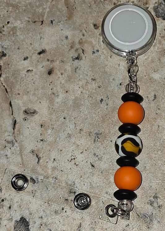 Beaded Badge Reel Tiger-2