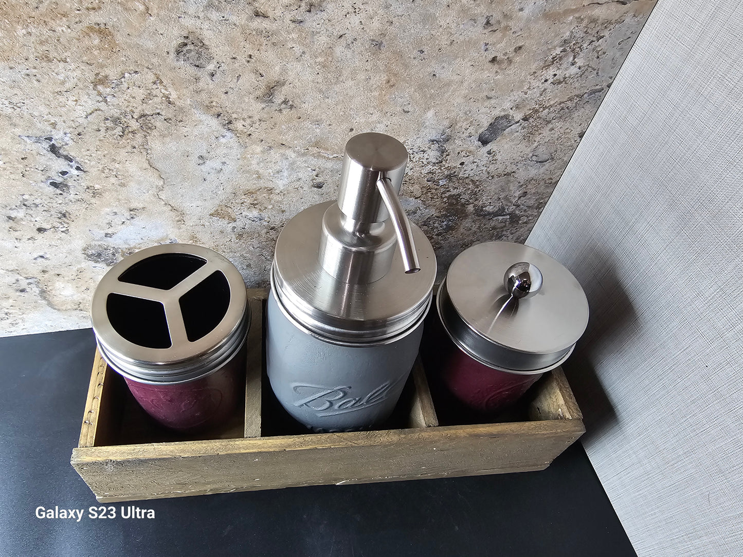 Bathroom Set with Crate
